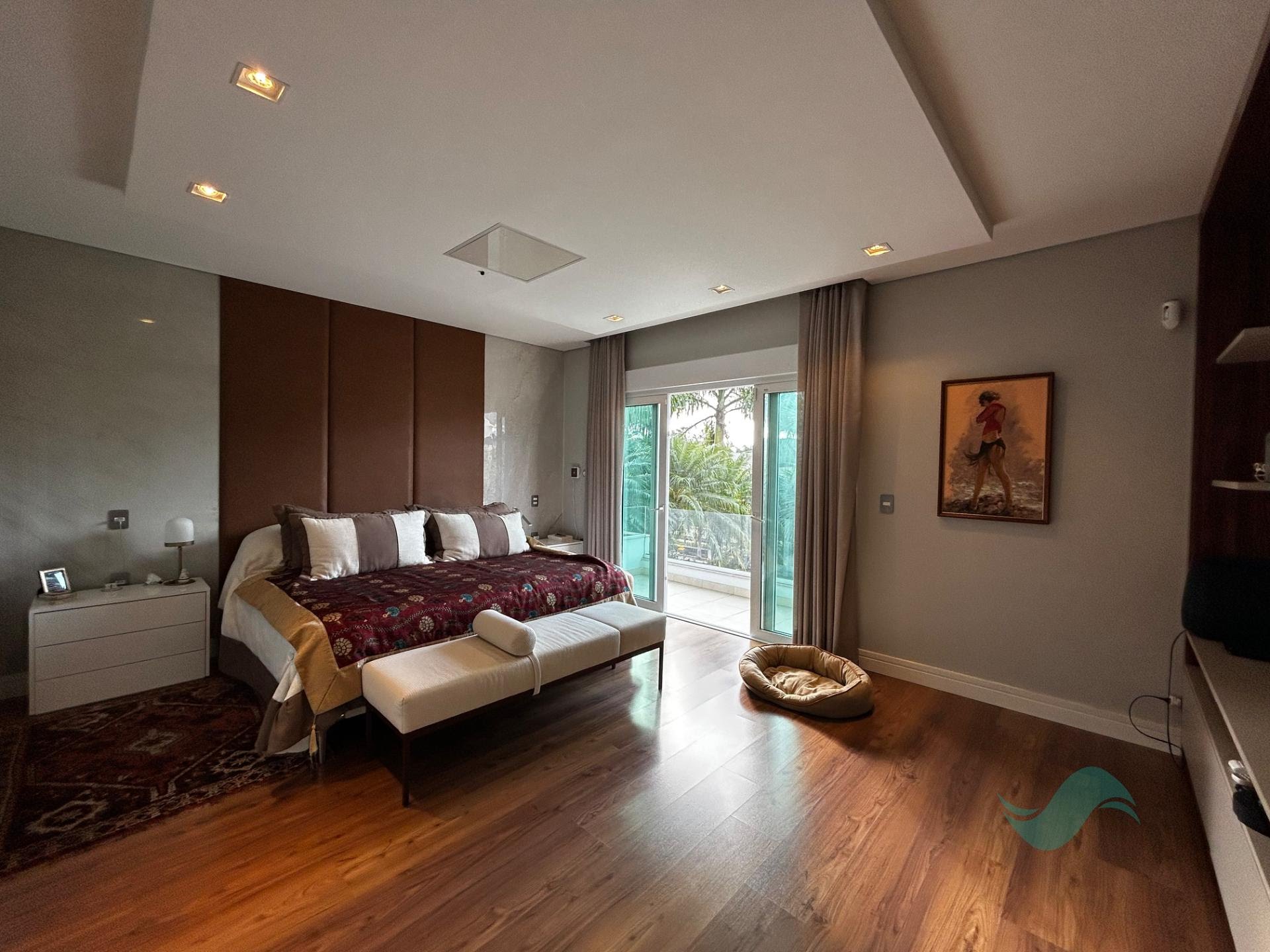 Casa à venda com 4 quartos, 4 suítes, 2 vagas e 540m² no Jurerê, Florianópolis (SC) — foto 15 de 19