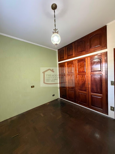 Casa em Bairro Jardim  -  Santa Rita do Passa Quatro