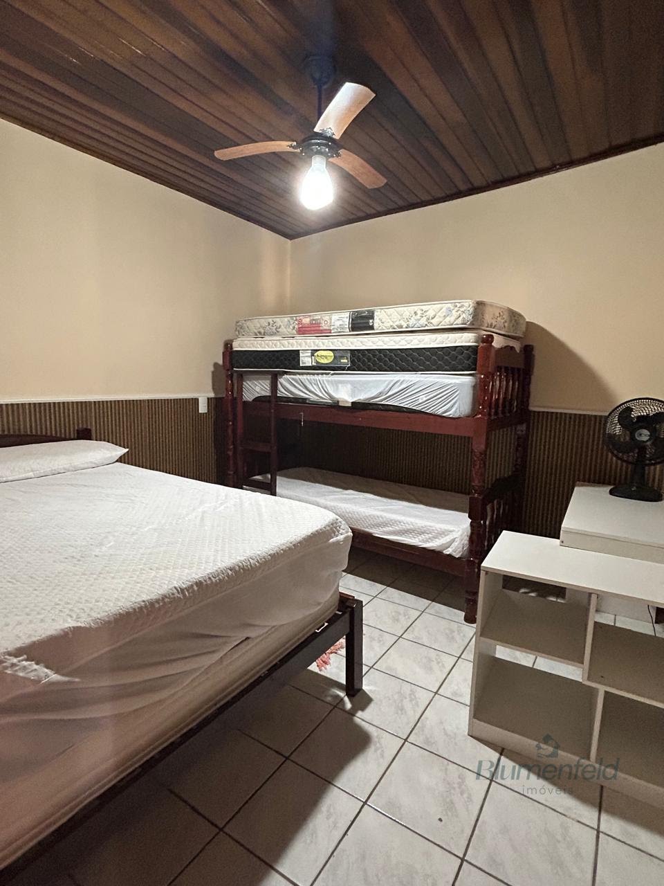 Casa à venda com 5 quartos, 2 banheiros, 4 vagas e 200m² no Guaratuba, Bertioga (SP) — foto 11 de 23