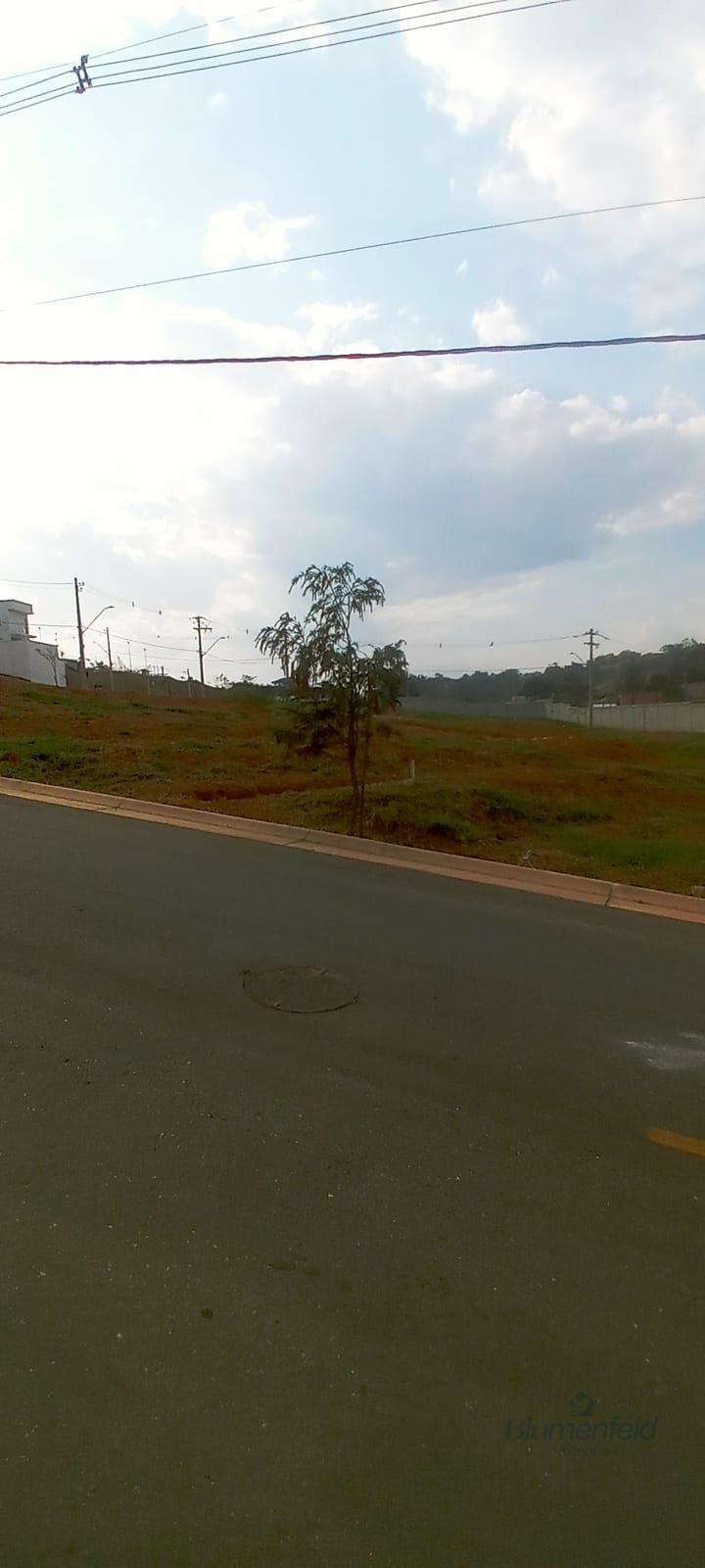 Terreno à venda com 447m² de terreno no Bairro do Portão, Arujá (SP) — foto 3 de 7