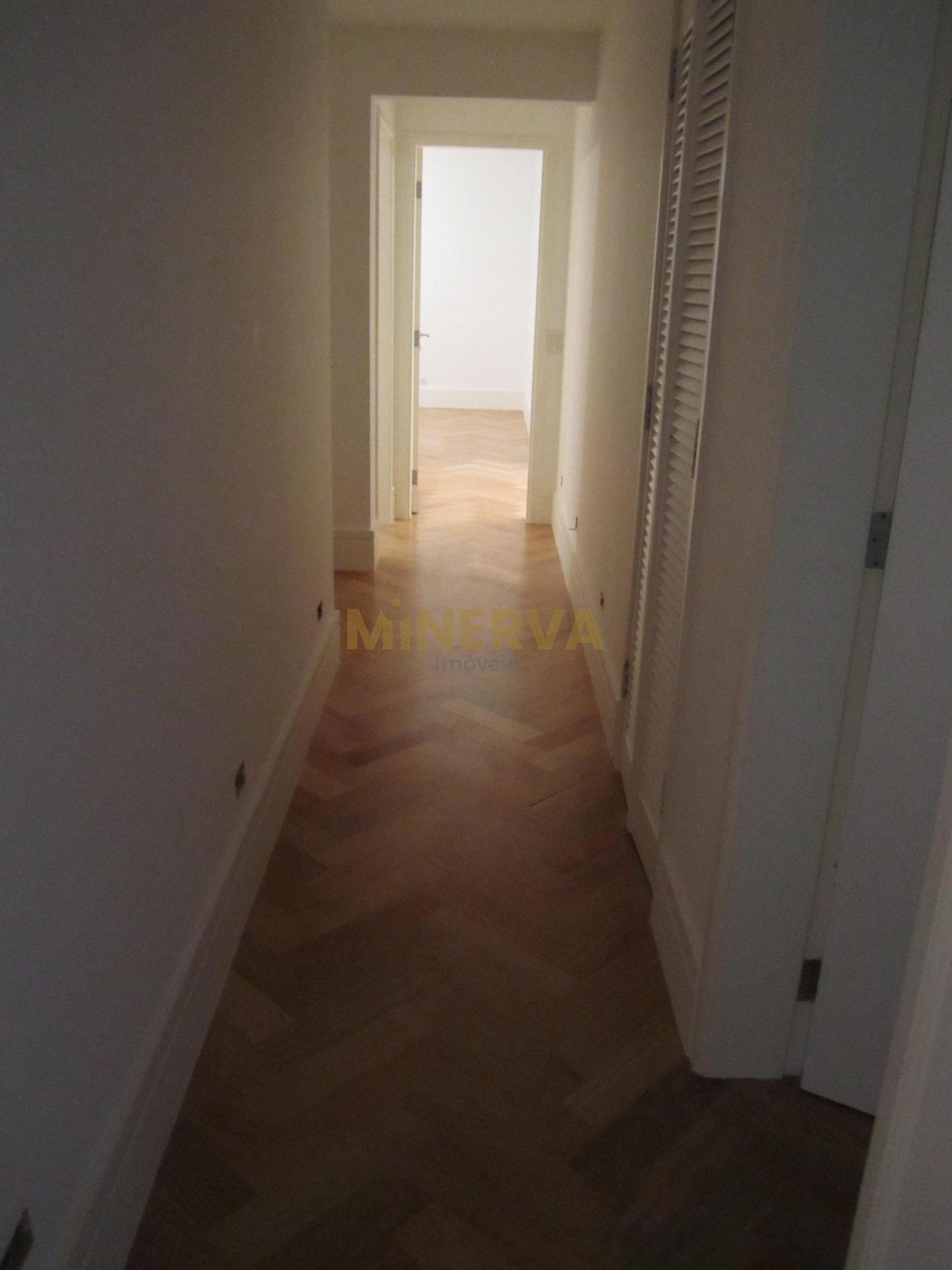 Apartamento à venda com 3 quartos, 3 suítes, 3 vagas e 319m² no Vila Nova Conceição, São Paulo (SP) — foto 12 de 15