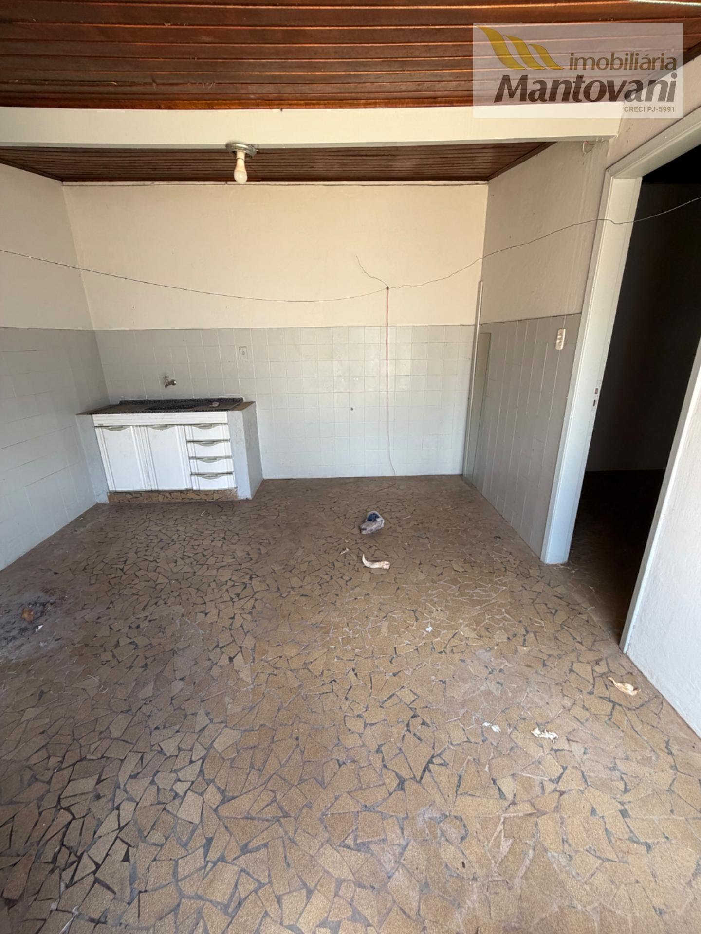 Casa à venda com 2 quartos, 1 banheiro e 1 vaga no Centro, Tatuí (SP) — foto 11 de 11