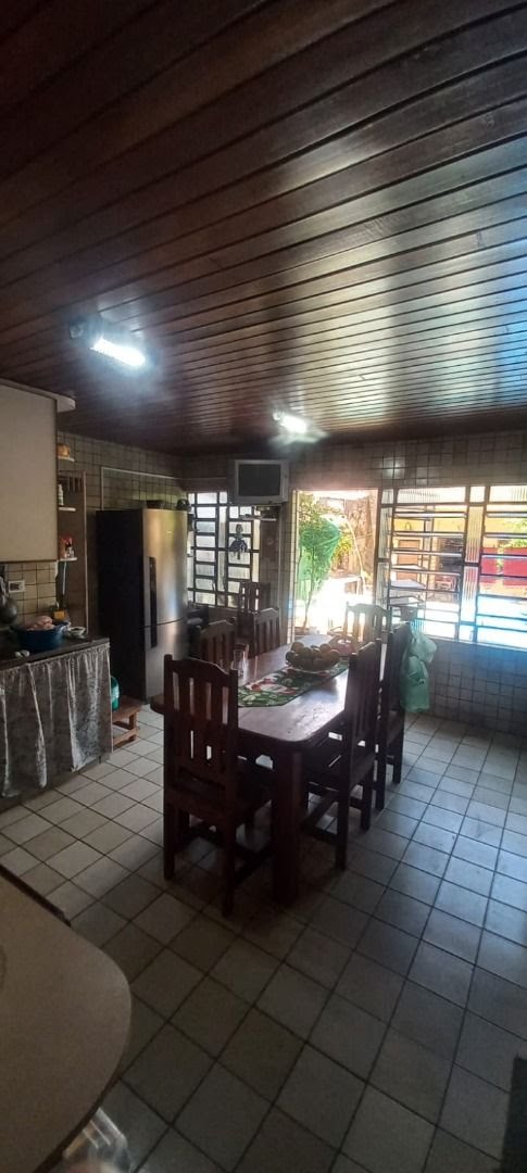 Casa à venda com 3 quartos, 3 suítes, 1 vaga e 242m² no Jardim Atlântico, Olinda (PE) — foto 10 de 21