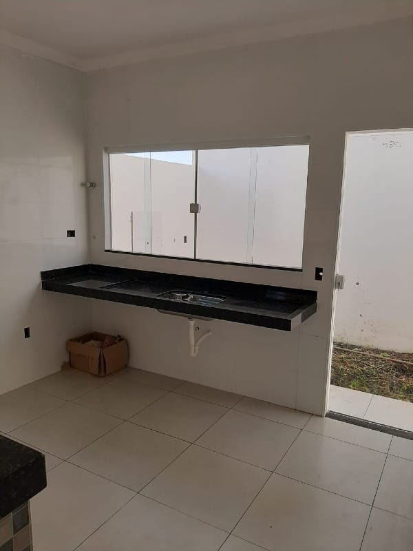 casa-a-venda-2-quartos-1-vaga-shopping-park-uberla