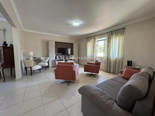 Casa, 3 quartos, 220 m² - Foto 2