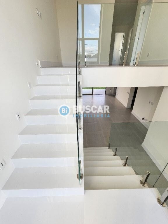 Casa à venda com 4 quartos, 4 suítes, 2 vagas e 252m² no Papagaio, Feira de Santana (BA) — foto 6 de 17