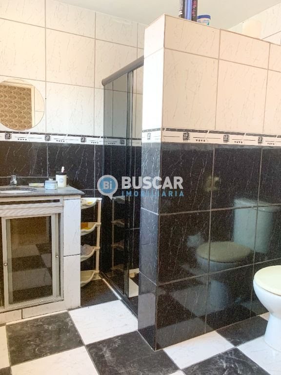 Casa à venda com 5 quartos, 1 suíte, 1 vaga e 270m² no Cidade Nova, Feira de Santana (BA) — foto 2 de 15