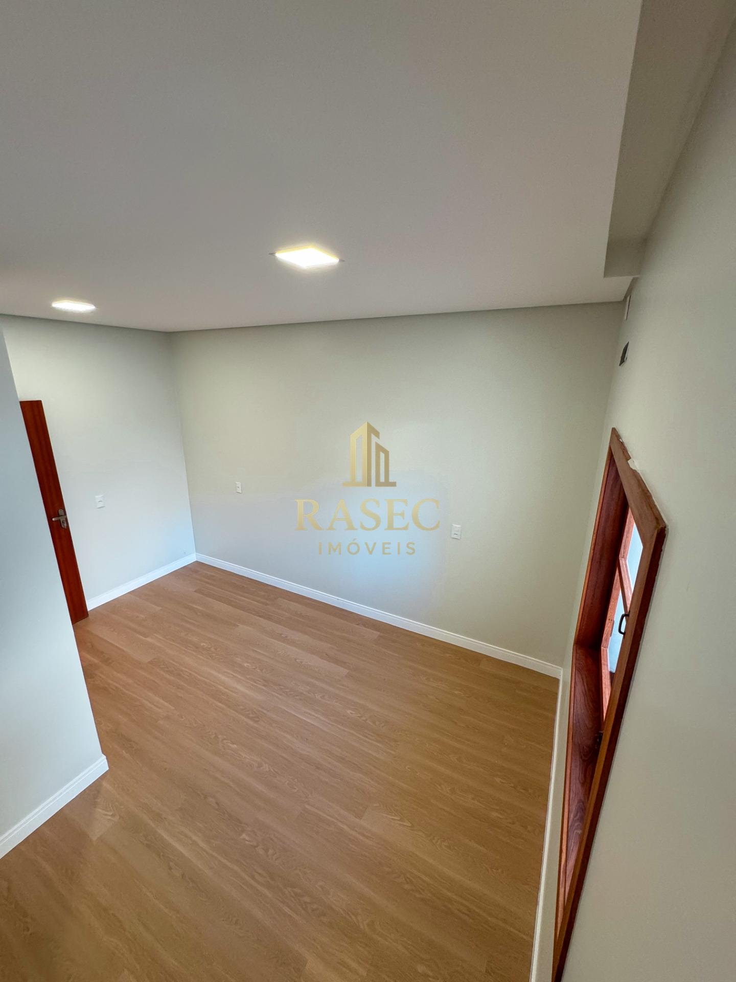 Casa para alugar com 3 quartos e 2 suítes no Nova Brasília, Brusque (SC) — foto 4 de 9