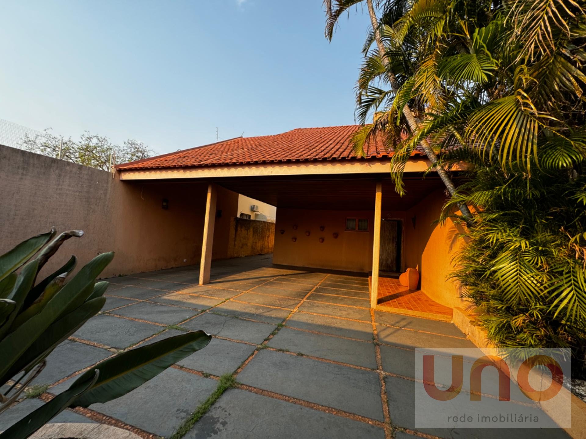 Casa à venda com 4 quartos, 2 suítes, 7 vagas e 885m² no Centro, Campo Grande (MS) — foto 2 de 30