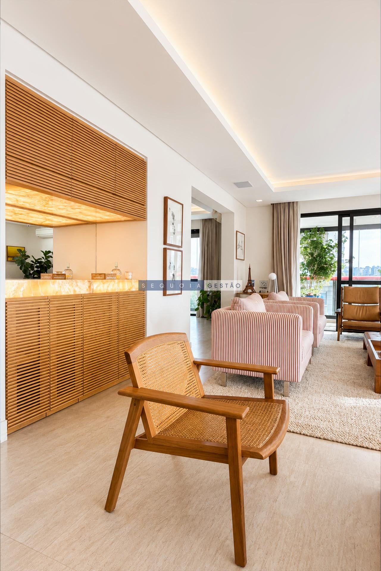Apartamento à venda com 3 quartos, 3 suítes, 4 vagas e 315m² no Jardim Europa, São Paulo (SP) — foto 11 de 30