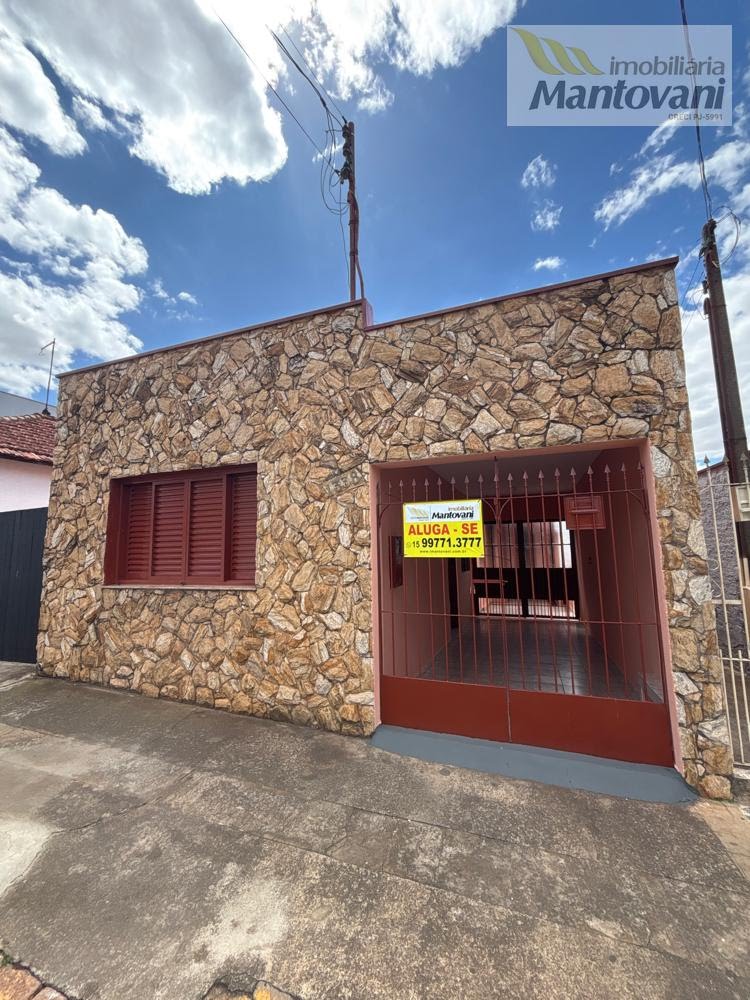 Comercial para alugar com 2 banheiros e 107m² no Centro, Tatuí — foto principal