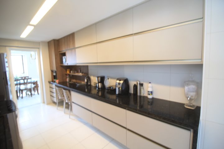 Apartamento à venda com 4 quartos, 4 suítes, 3 vagas e 204m² no Madalena, Recife (PE) — foto 12 de 30