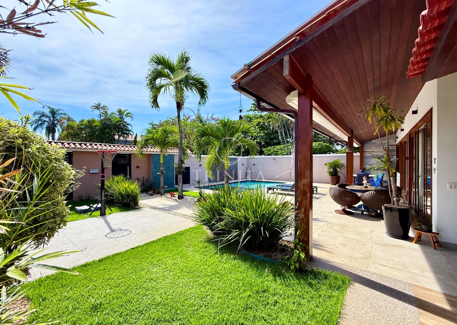 Quintal da casa no Santa Marina