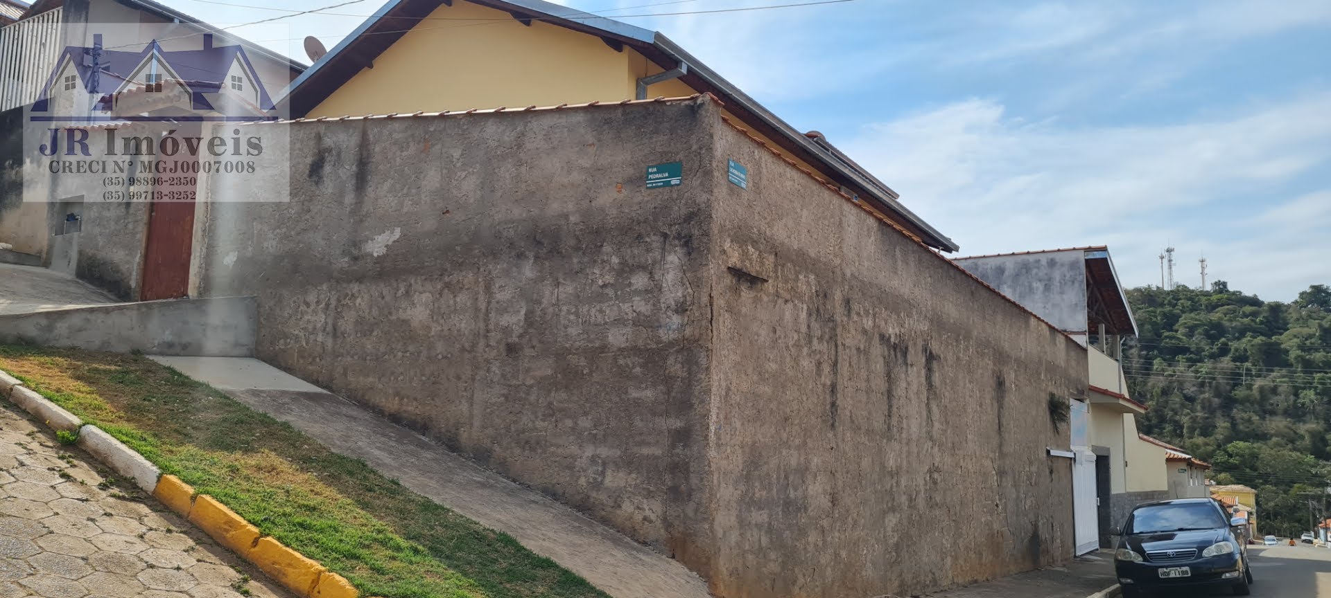 Casa à venda com 2 quartos, 2 suítes e 200m² no Santa Efigênia, Piranguinho (MG) — foto 2 de 30