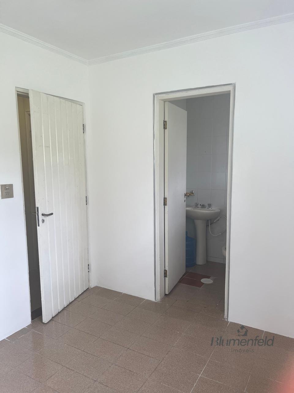 Comercial para alugar com 1 banheiro e 14m² no Jardim Angelo, Arujá (SP) — foto 4 de 4