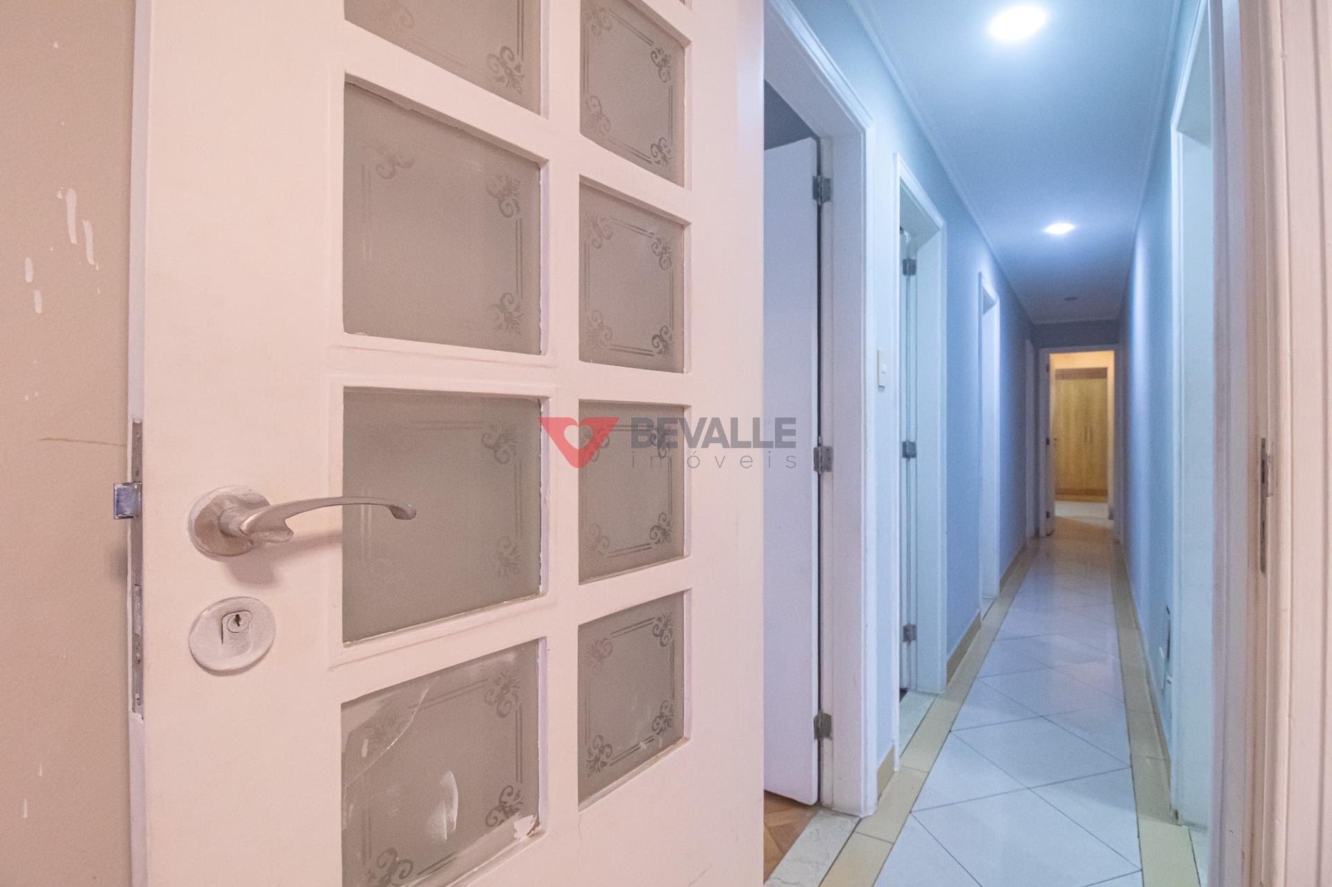 Apartamento à venda com 4 quartos, 2 suítes, 1 vaga e 176m² no Copacabana, Rio de Janeiro (RJ) — foto 22 de 30