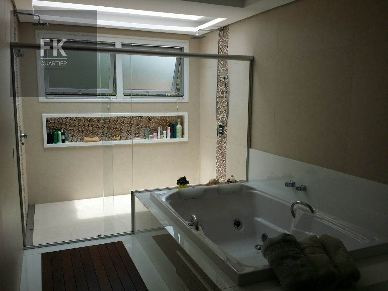 Casa à venda com 8 quartos, 4 suítes, 4 vagas e 987m² no Alphaville Residencial Dois, Barueri (SP) — foto 10 de 30