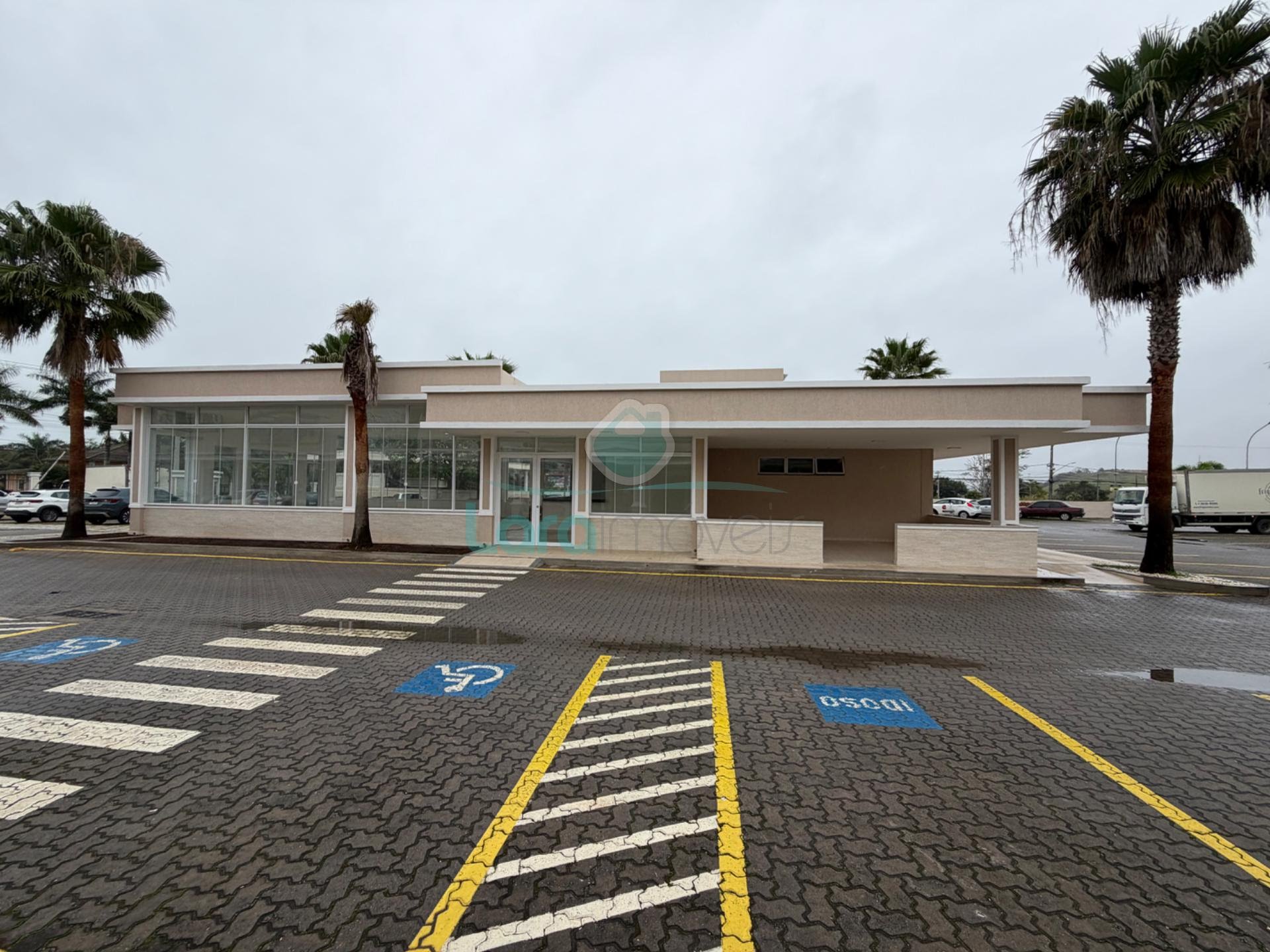 Comercial para alugar com 2 banheiros e 280m² no Lagoa, Macaé (RJ) — foto 16 de 30