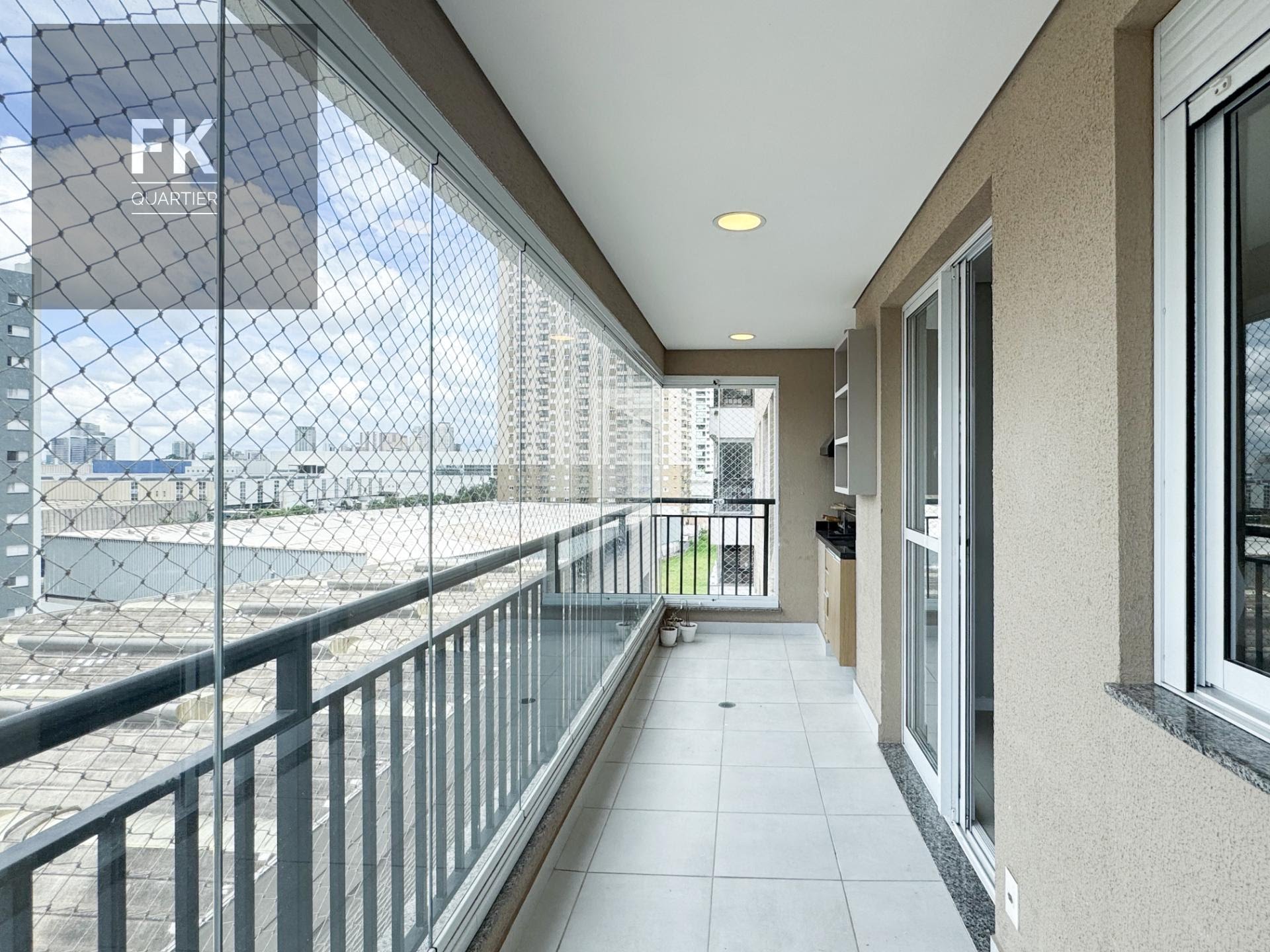 Apartamento à venda com 3 quartos, 2 suítes, 2 vagas e 109m² no Centro Comercial Jubran, Barueri (SP) — foto 3 de 23