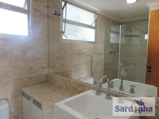 Apartamento em Jardim Leonor  -  São Paulo