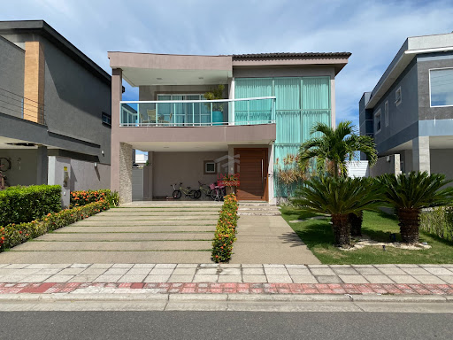 Casa em condomínio em Boulevard Lagoa  -  Serra