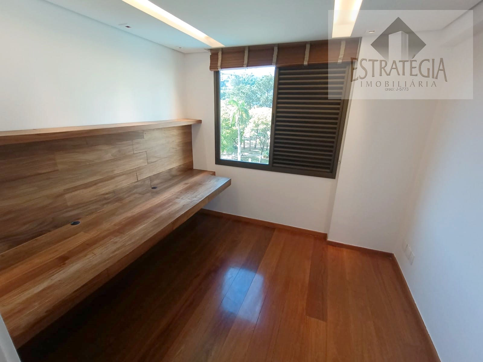 Apartamento à venda com 4 quartos, 2 suítes, 3 vagas e 250m² no Centro, Petrópolis (RJ) — foto 12 de 30