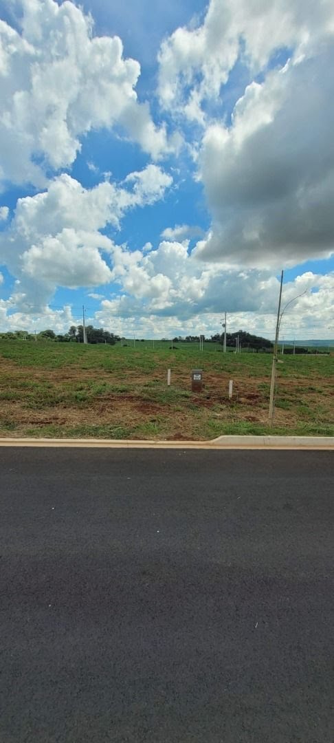 Terreno à venda com 340m² de terreno no Residencial Alto do Castelo, Ribeirão Preto — foto principal