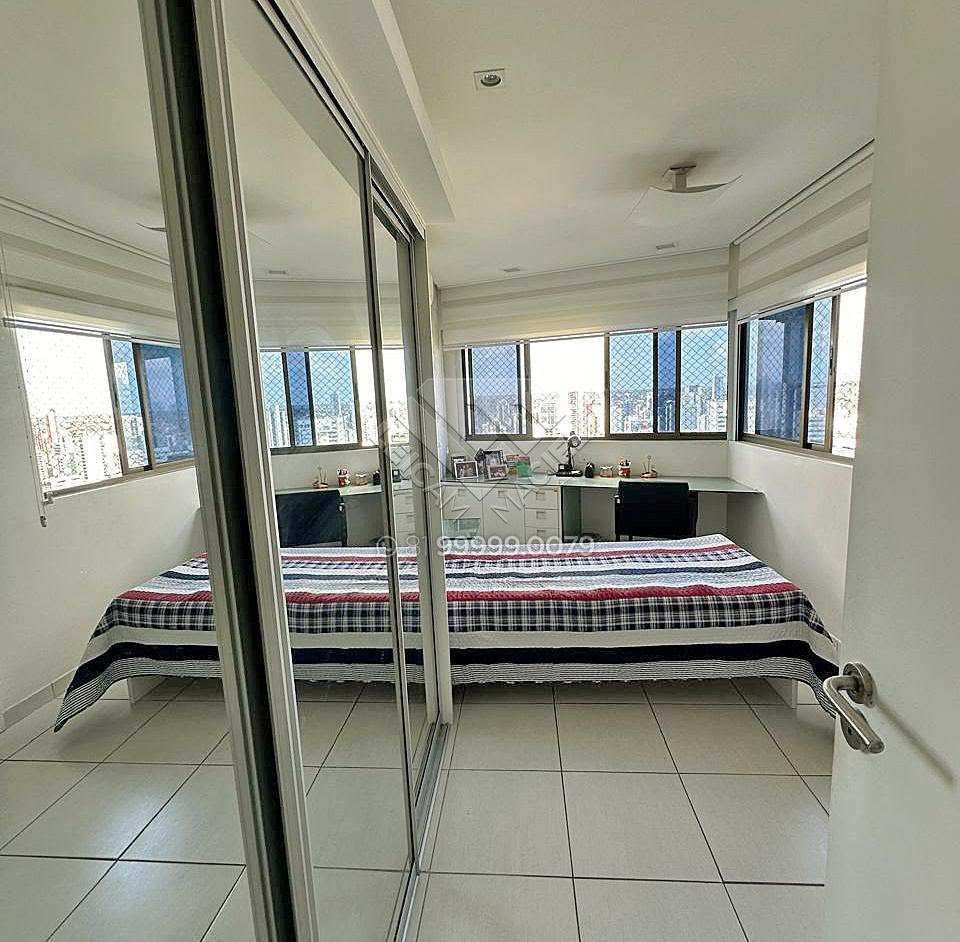 Apartamento à venda com 4 quartos, 4 suítes, 3 vagas e 240m² no Torre, Recife (PE) — foto 19 de 29