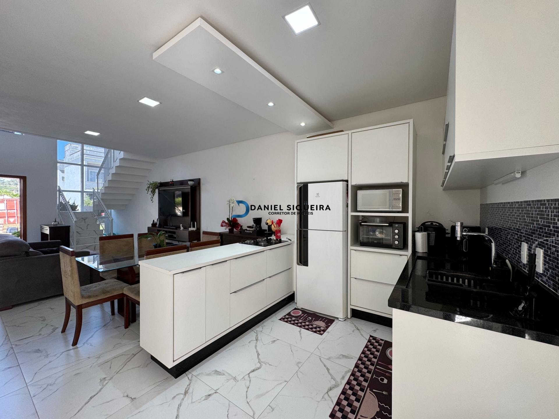 Casa à venda com 3 quartos, 1 suíte, 2 vagas e 165m² no Bairro Deltaville, Biguaçu (SC) — foto 10 de 23