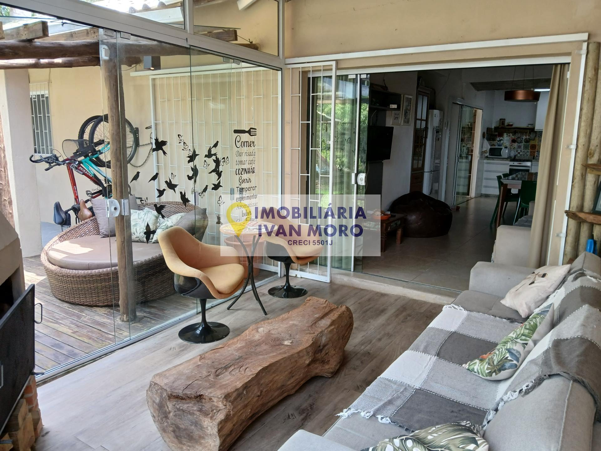 Casa à venda com 3 quartos, 1 suíte, 2 vagas e 147m² no Daniela, Florianópolis (SC) — foto 6 de 19