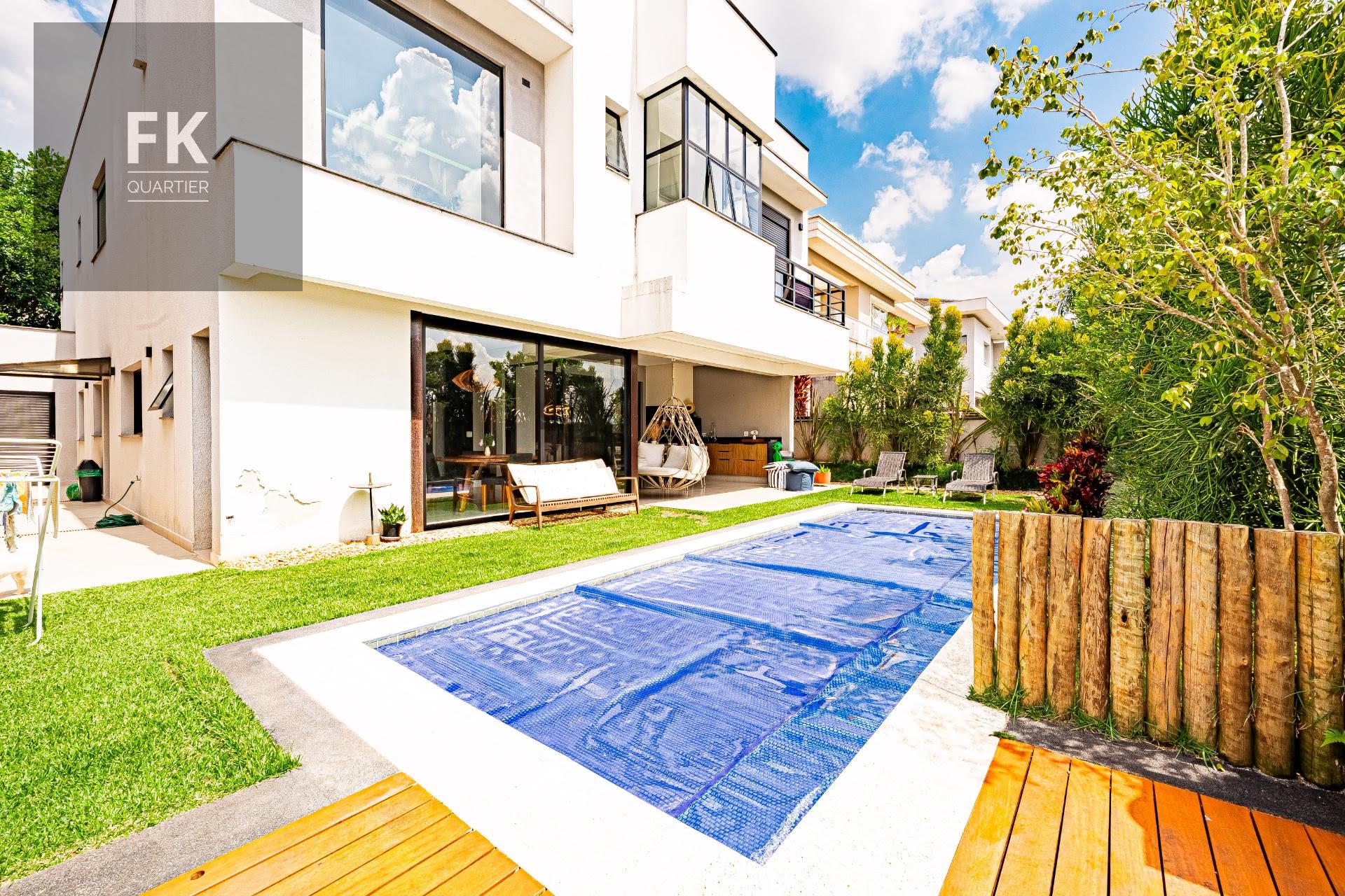 Casa à venda com 4 quartos, 4 suítes, 4 vagas e 375m² no Alphaville, Santana de Parnaíba (SP) — foto 8 de 30