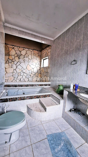 Casa, 4 quartos, 270 m² - Foto 12