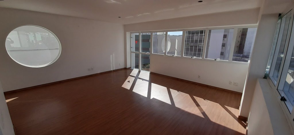 Sala - sala 401