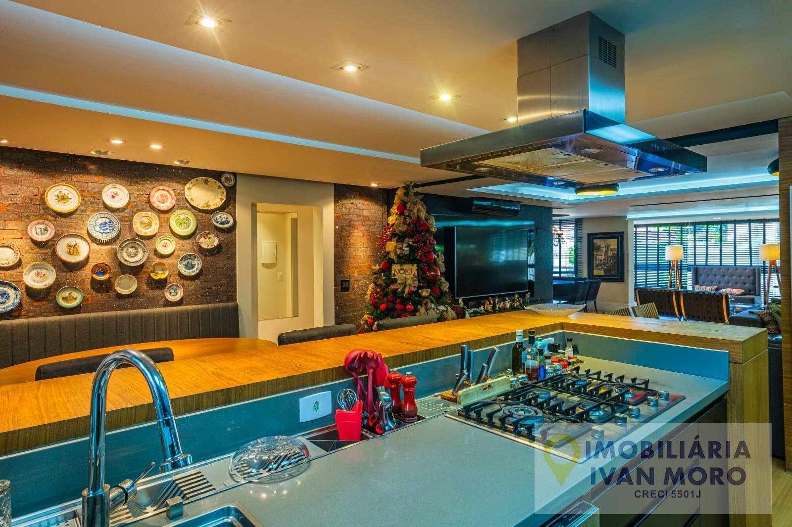 Apartamento à venda com 4 quartos, 2 suítes, 3 vagas e 325m² no Centro, Florianópolis (SC) — foto 11 de 30