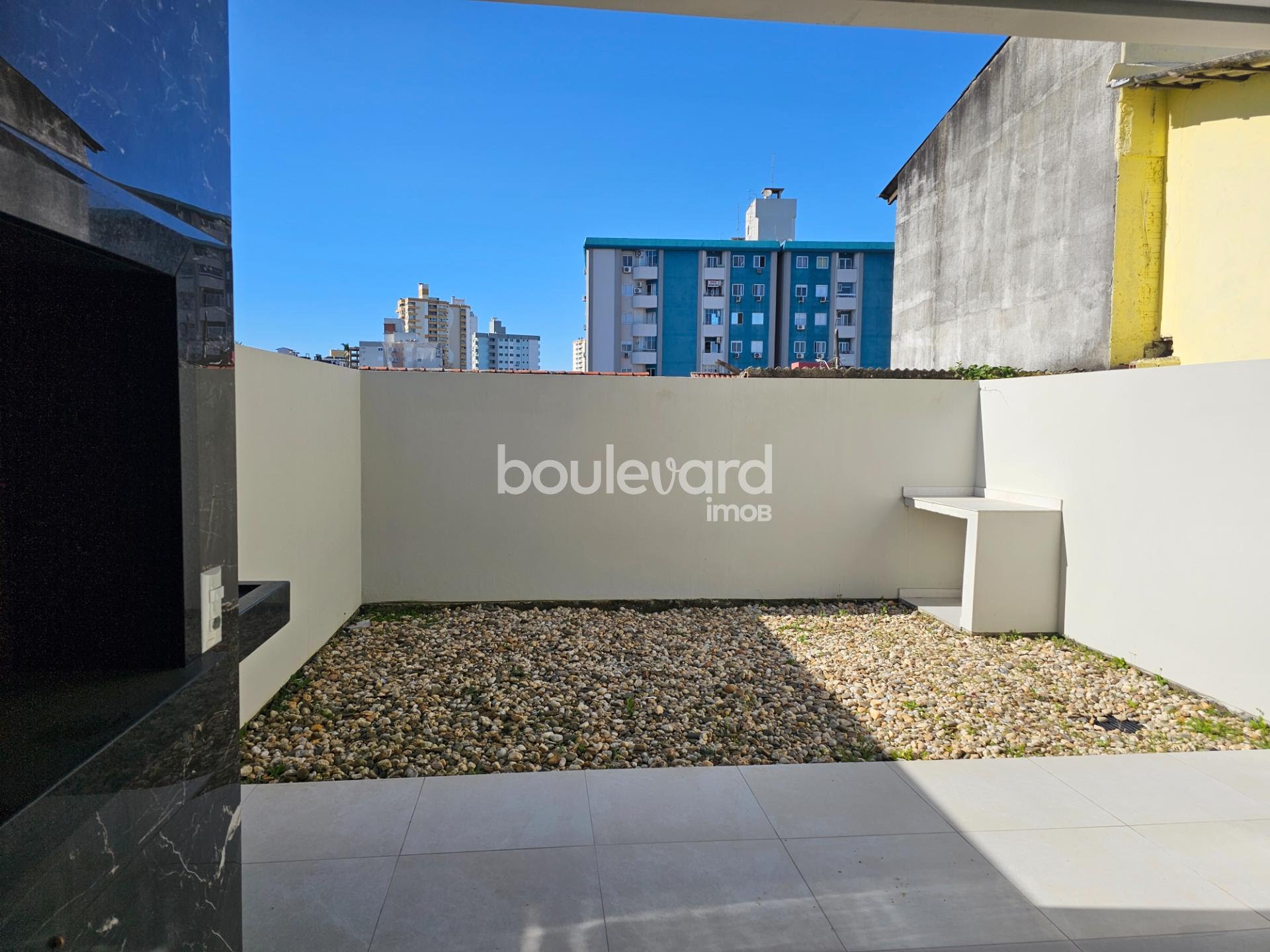 Casa à venda com 3 quartos, 1 suíte, 2 vagas e 179m² no Barreiros, São José (SC) — foto 15 de 30