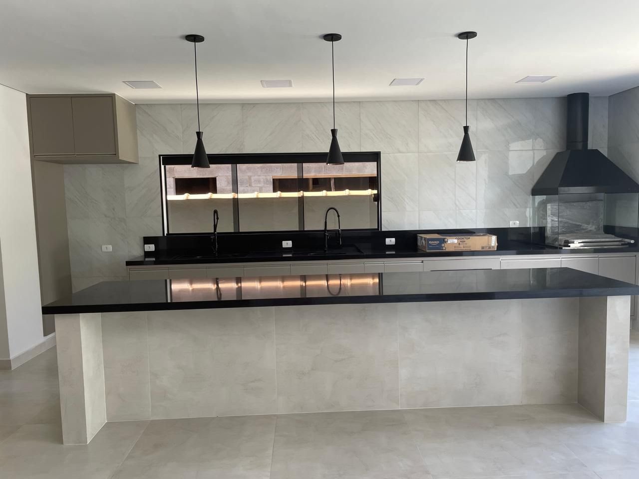 Casa à venda com 3 quartos, 5 banheiros, 3 vagas e 300m² no Jardim Carolina, Ubatuba (SP) — foto 7 de 24