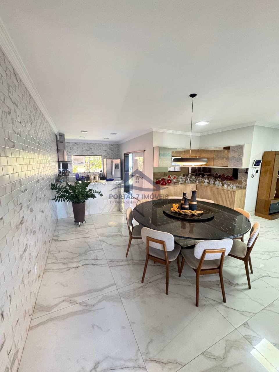 Casa à venda com 2 quartos, 1 suíte, 4 vagas e 300m² no Vale das Palmeiras, Sete Lagoas (MG) — foto 9 de 30