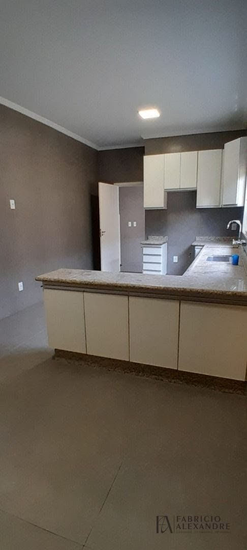 Comercial para alugar com 9 banheiros e 356m² no Jardim Morumbi, São José do Rio Preto (SP) — foto 17 de 23