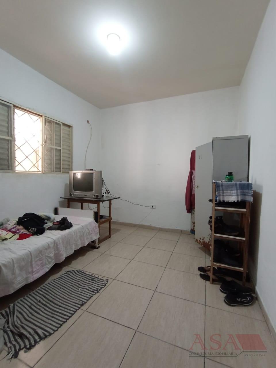 Casa, 5 quartos, 218 m² - Foto 2