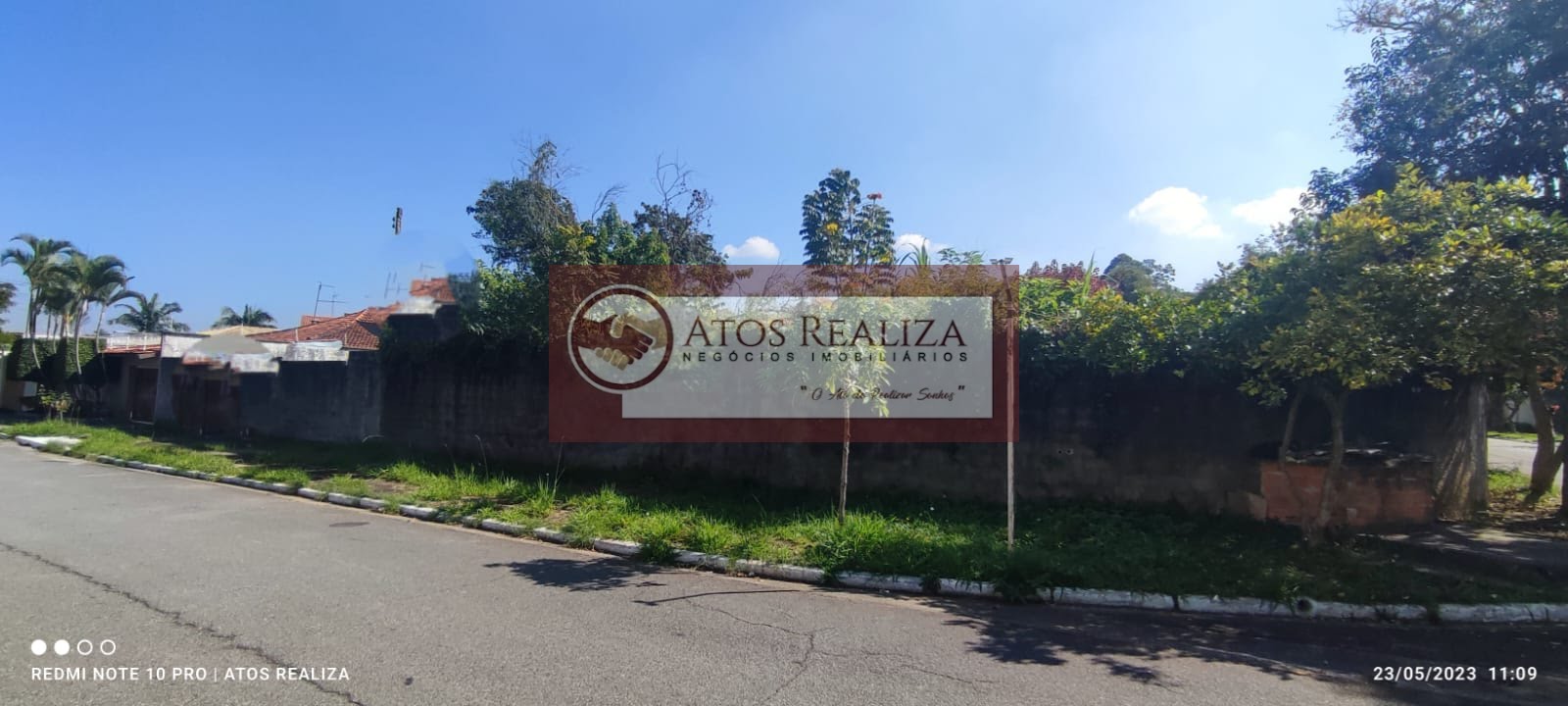 Terreno à venda com 600m² de terreno no Interlagos, São Paulo — foto principal