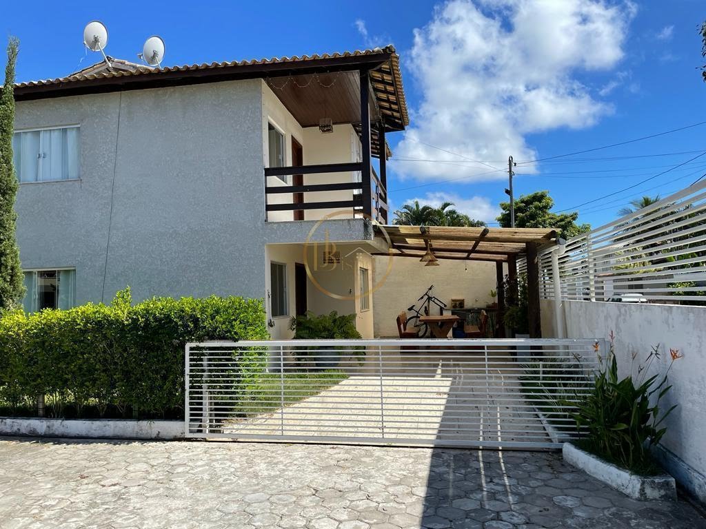 Casa à venda com 3 quartos, 4 banheiros, 1 vaga e 210m² no Outeiro D'gloria, Porto Seguro — foto principal
