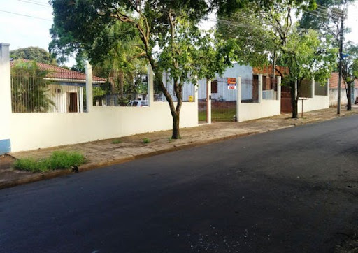 Casa em Vila Morangueira  -  Maringá