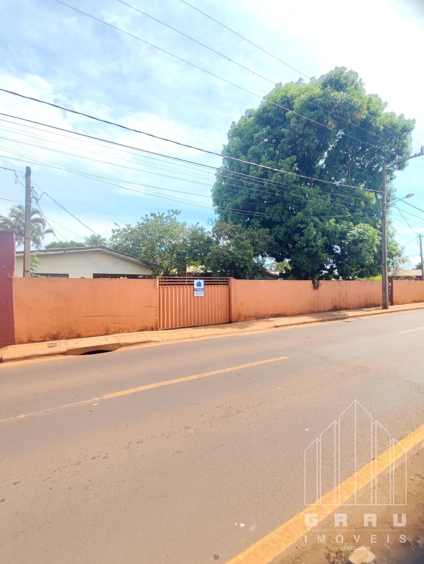 2 Casas em Três Lagoas  -  Foz do Iguaçu