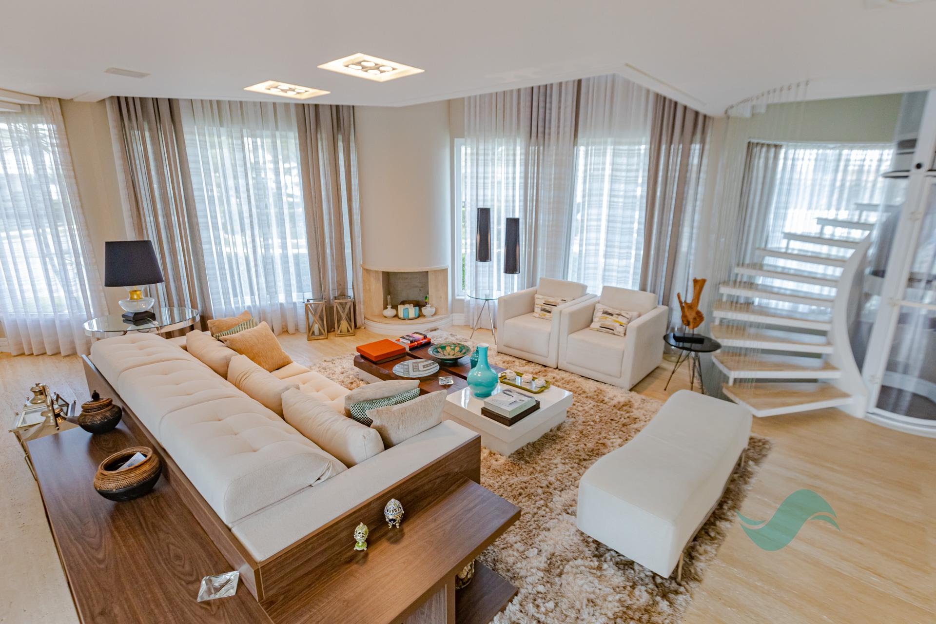 Casa à venda com 6 quartos, 5 suítes, 7 vagas e 600m² no Jurerê Internacional, Florianópolis (SC) — foto 13 de 30