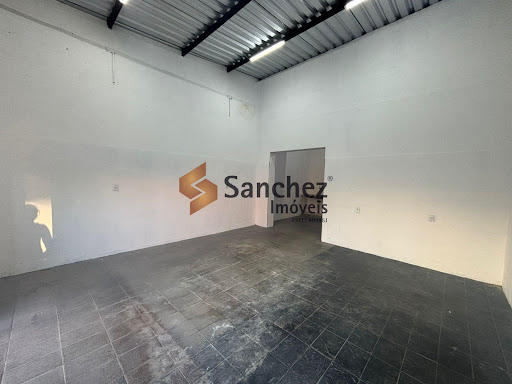 Salão Comercial para locação no Centro com 1 banheiro