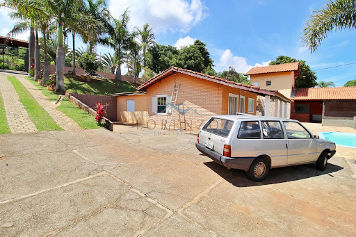 Estacionamento