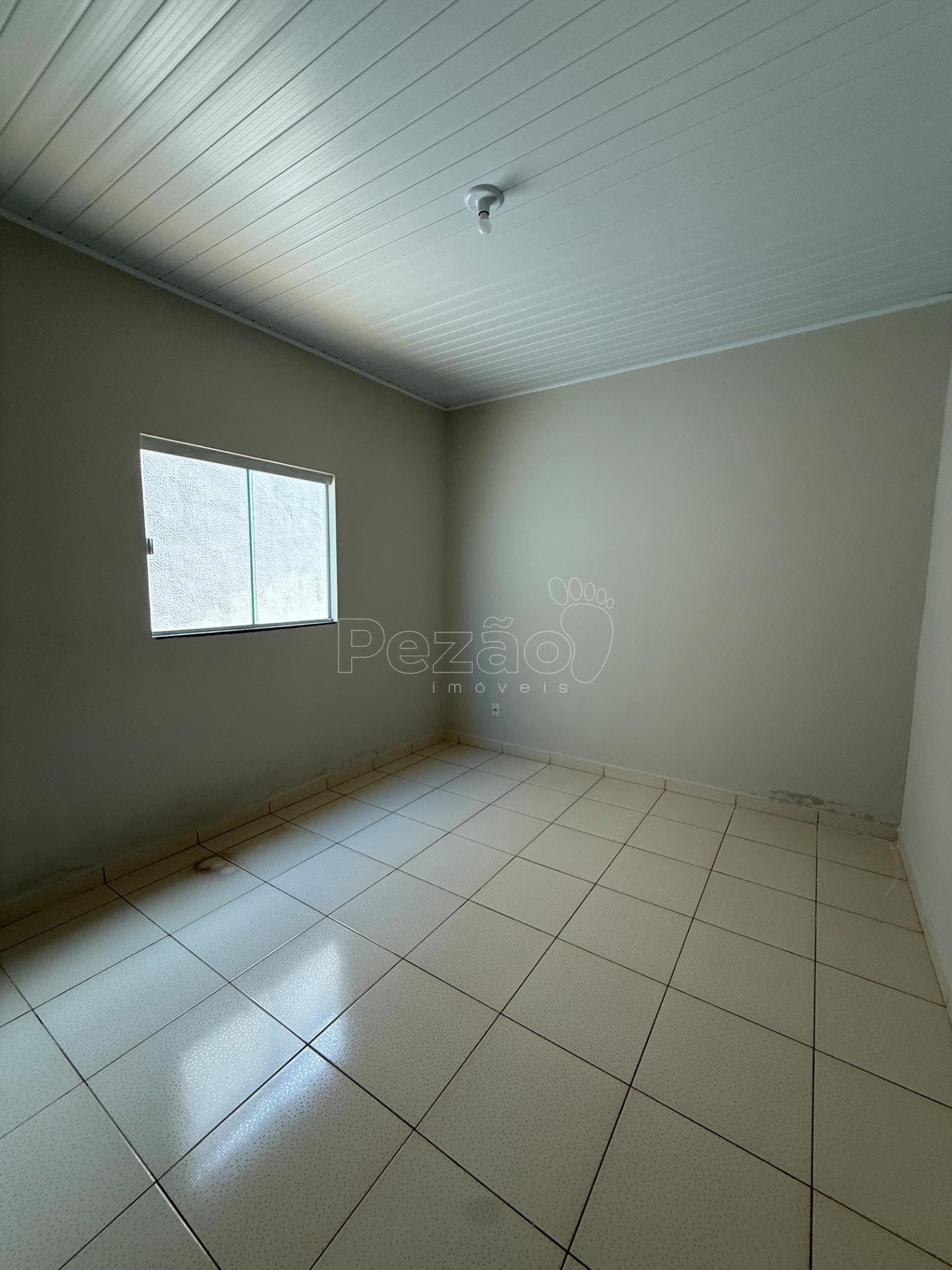 Casa à venda com 3 quartos, 1 banheiro, 1 vaga e 224m² no Kênia Park II, Itapuranga (GO) — foto 5 de 8