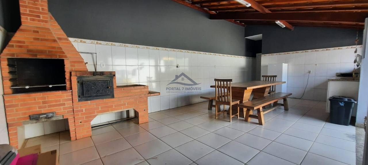 Casa à venda com 3 quartos, 1 suíte, 4 vagas e 220m² no São Cristovao, Sete Lagoas (MG) — foto 2 de 12