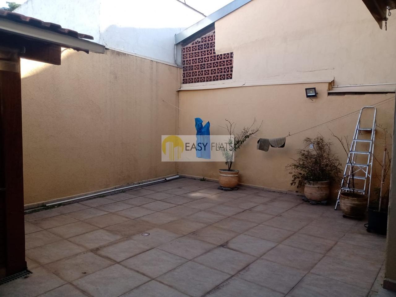 Casa à venda com 3 quartos, 1 suíte, 4 vagas e 250m² no Jardim Santa Terezinha, Taboão da Serra (SP) — foto 19 de 30