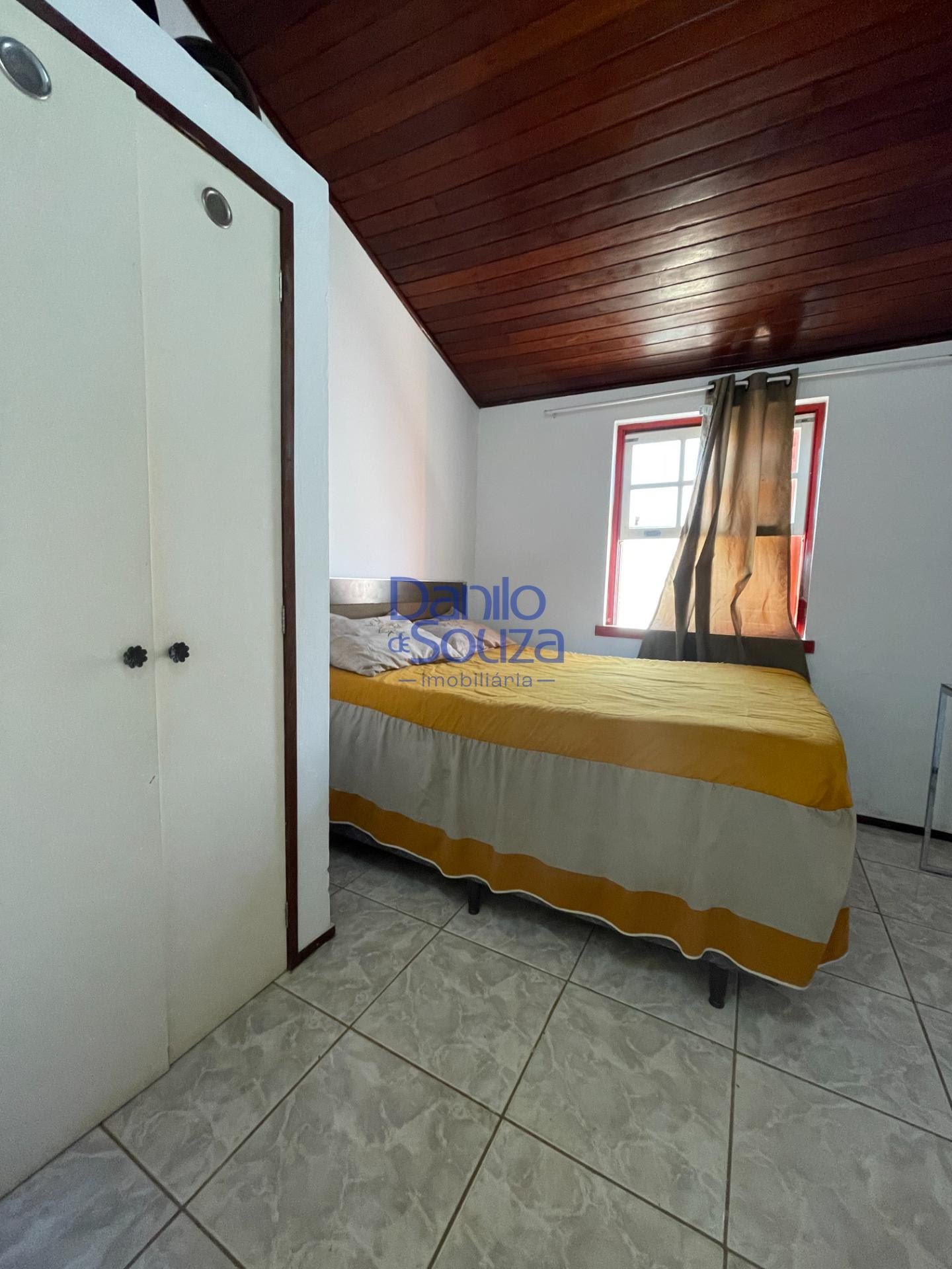 Casa à venda com 3 quartos, 1 banheiro, 2 vagas e 192m² no Vila Lamartine (área II ), Araxá (MG) — foto 14 de 22